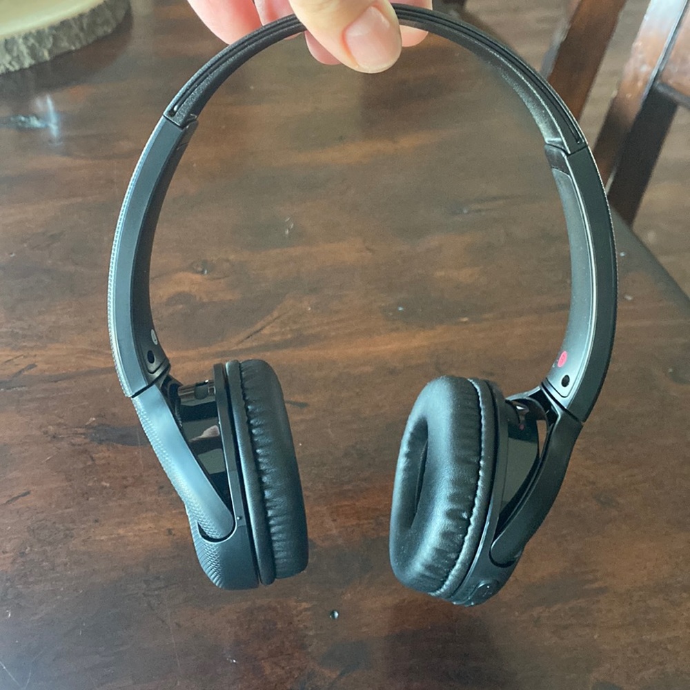 Sony wireless headphones